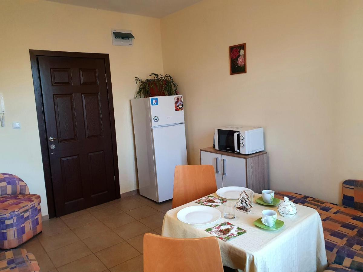 Viriks Hotel Burgas City Exterior foto