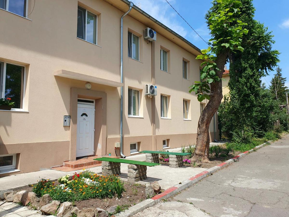 Viriks Hotel Burgas City Exterior foto
