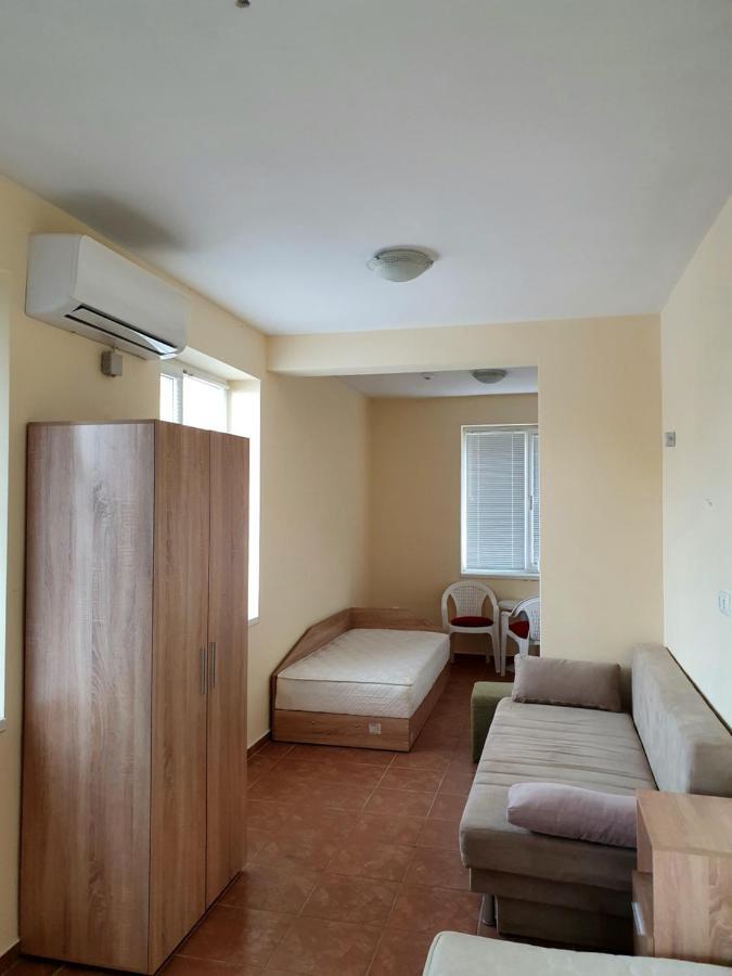 Viriks Hotel Burgas City Exterior foto