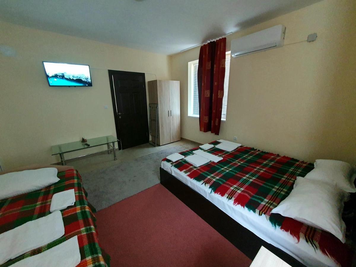 Viriks Hotel Burgas City Exterior foto