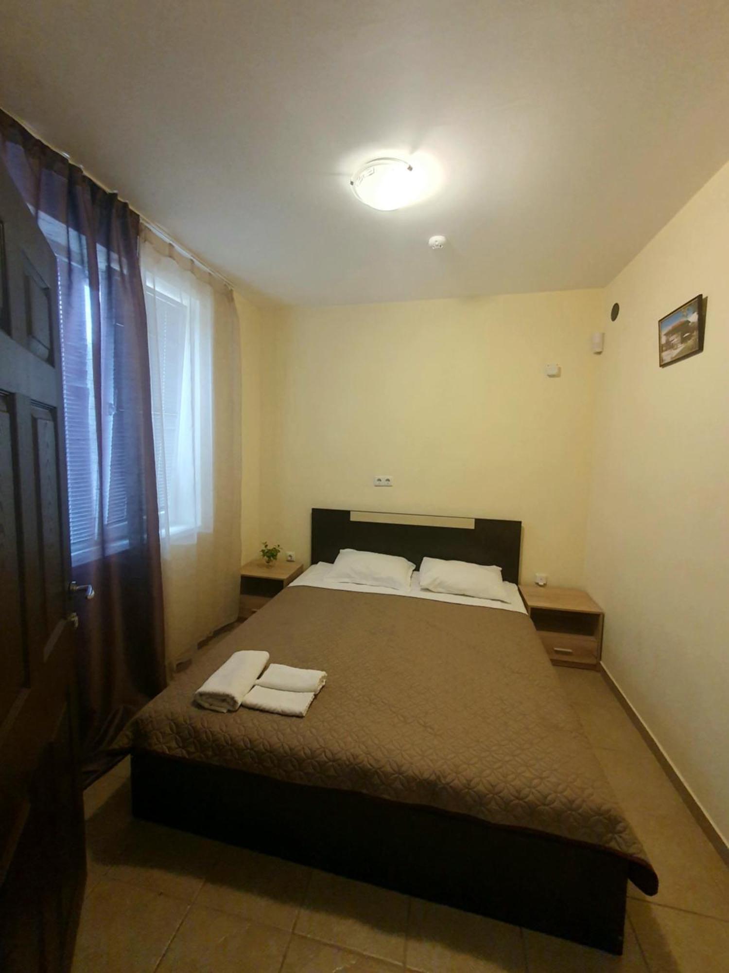 Viriks Hotel Burgas City Exterior foto